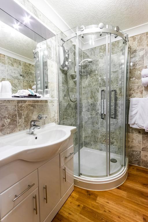 Lyndon Guest House Inverness Extérieur photo