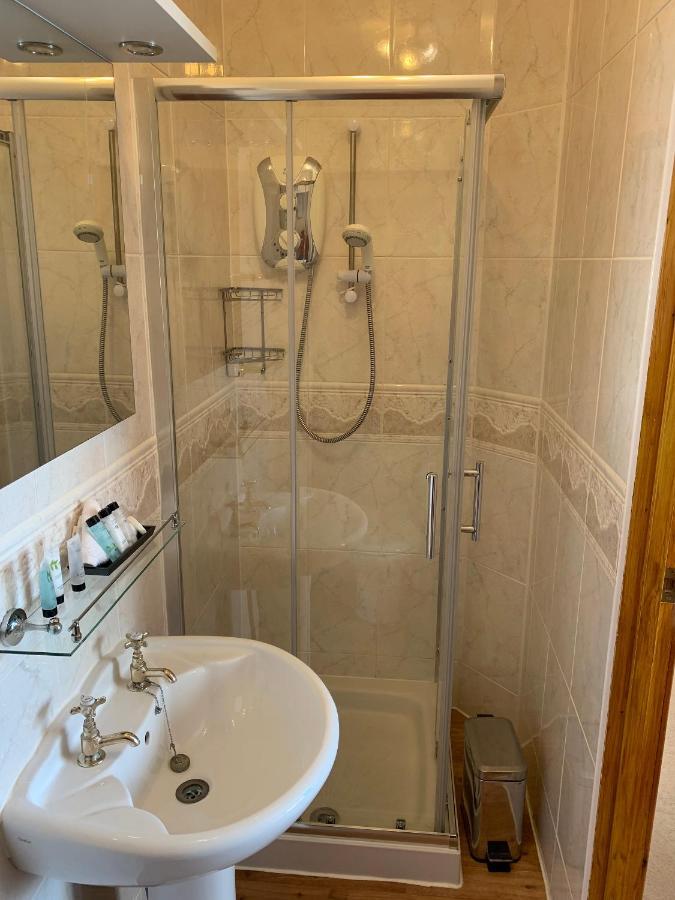 Lyndon Guest House Inverness Extérieur photo