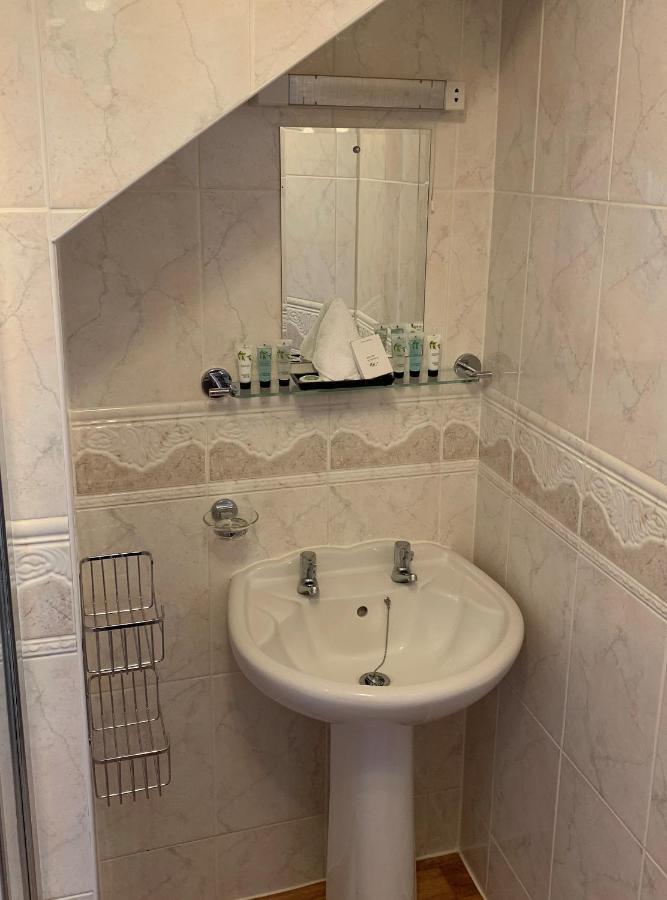 Lyndon Guest House Inverness Extérieur photo